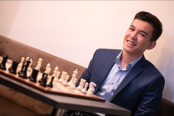 Magnus Carlsen and Bibisara Assaubayeva are the World Blitz 2022 champions