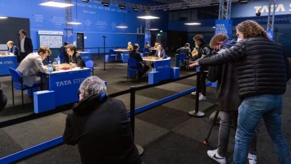 Ding and Abdusattorov win in Round 1 of the Tata Steel Masters 2023